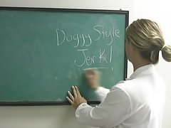 Czekoladowa busty-latynosko otrzymała kogut w jej młodą dupę