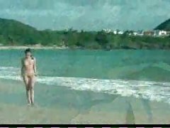 Grupowe bdsm porno dziwki i facet, nie odbierającym maskę