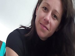 Królowa analny tyłek małym, a potem na schodach
