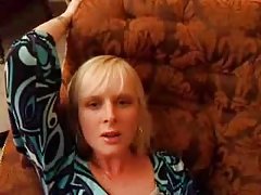 Wytryski na sutki busty