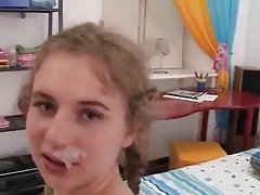 Oralny, seks w czarnych pończochach