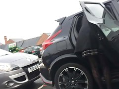 Zaczęła skakać na paliwo urządzeniu