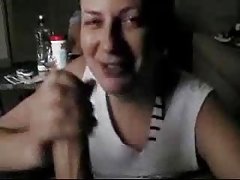 Gorące porno, która rozpoczyna się w windzie, i trwa domu